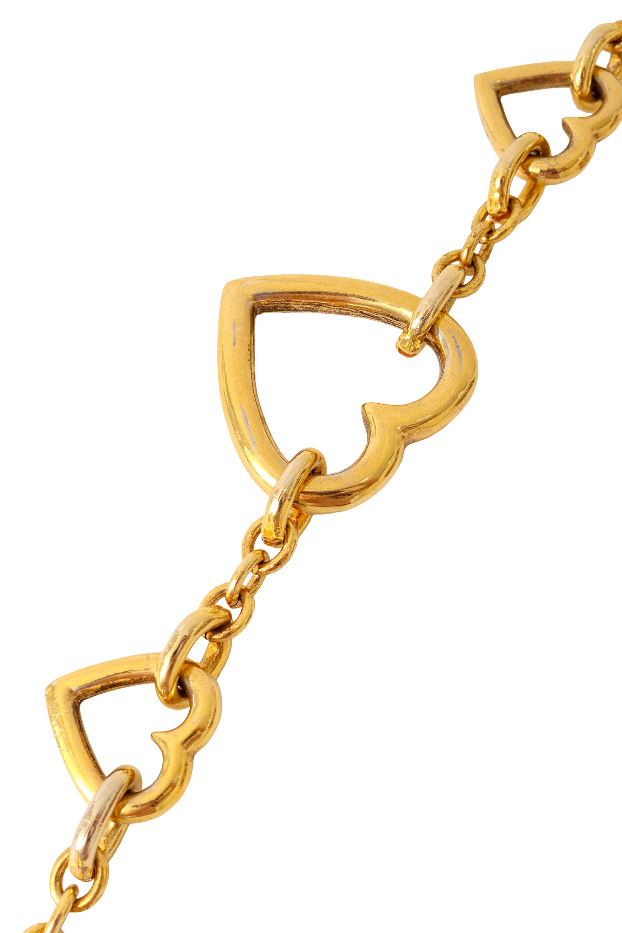 Golden heart link chain belt by Moschino heart tarnish up close @ Recess LA 