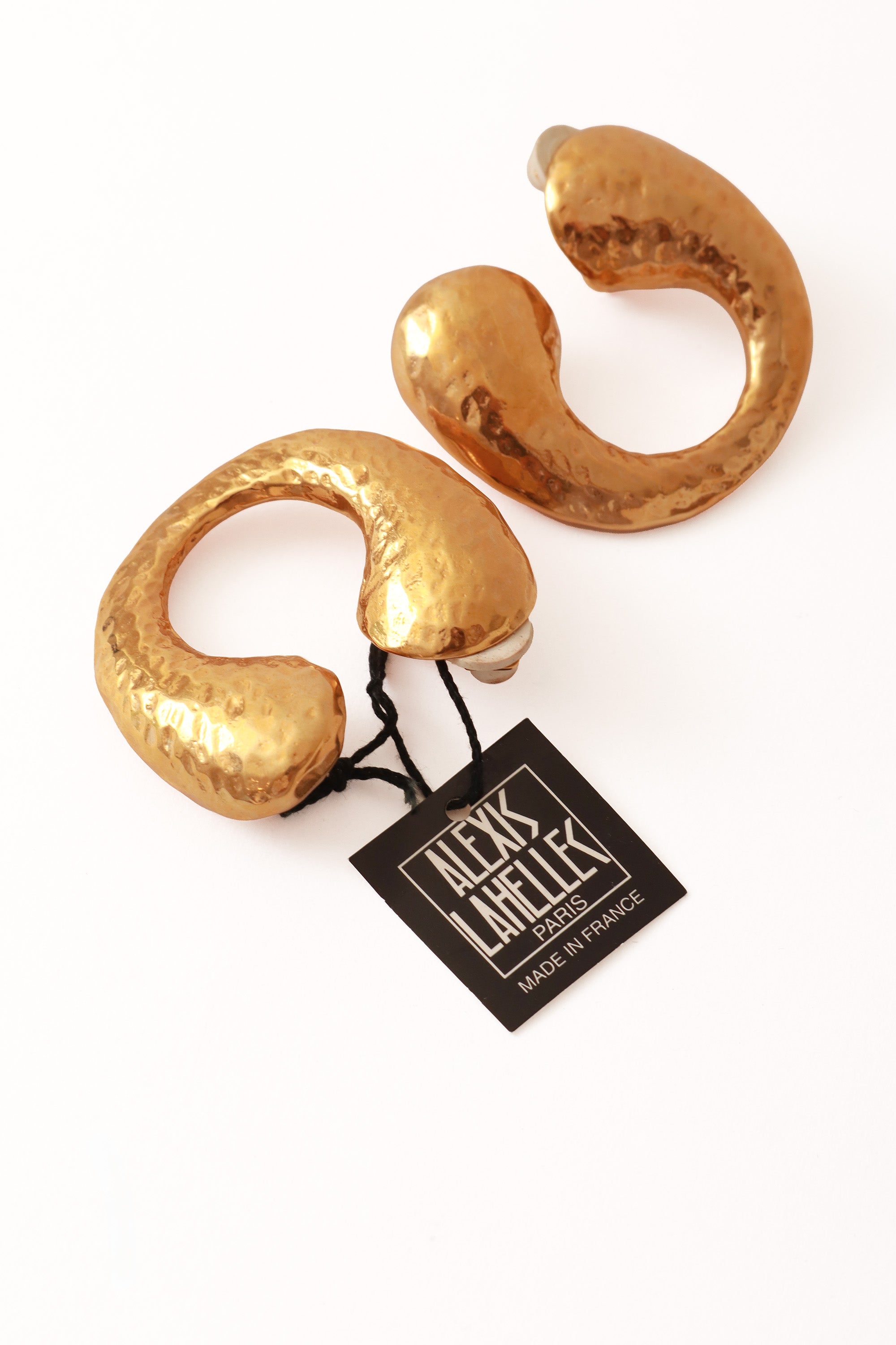 Hammered U hoop earrings by Alexis Lahellec tag @ Recess LA
