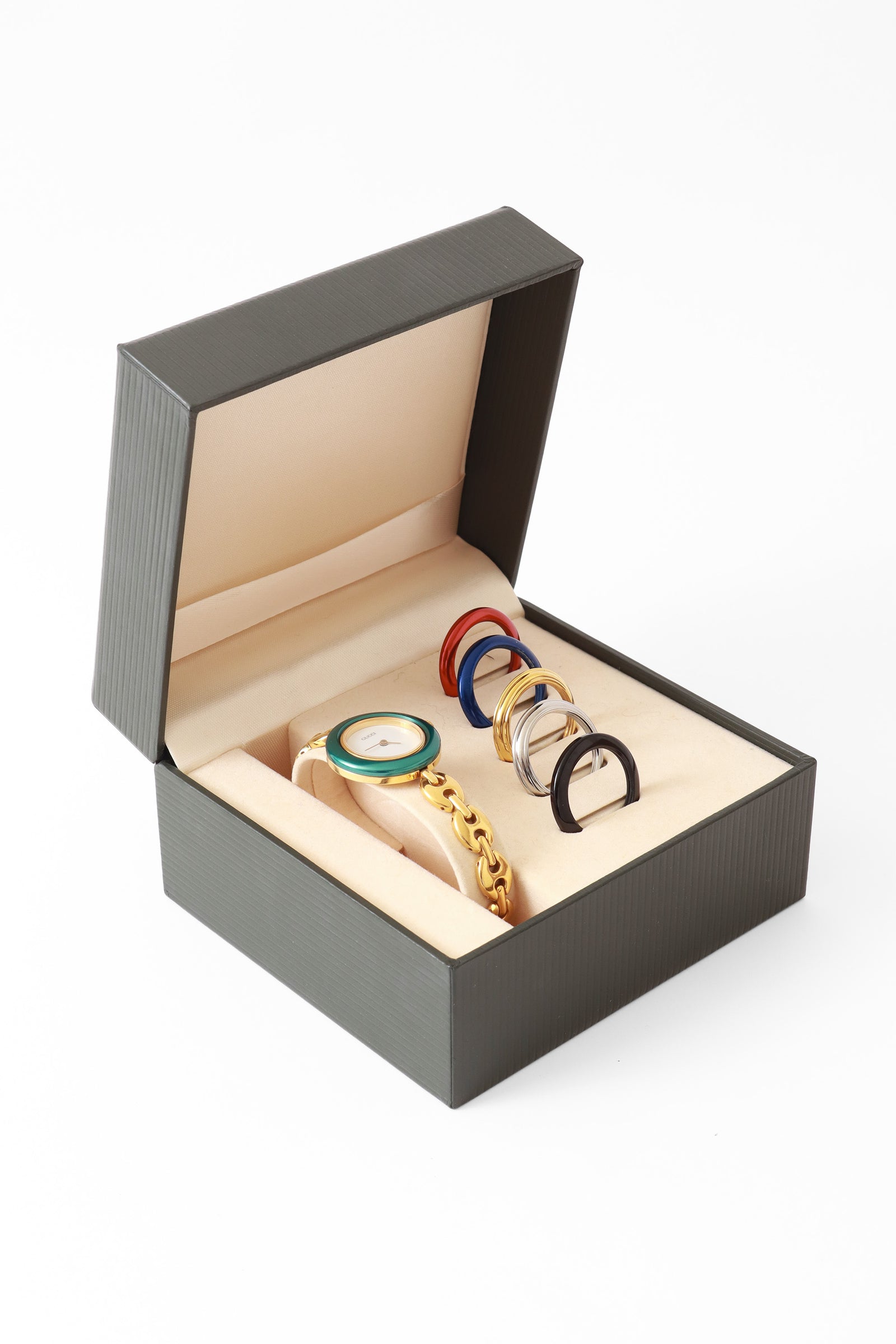 Vintage Gucci 6 Bezel Link Bracelet Watch Set II – Recess
