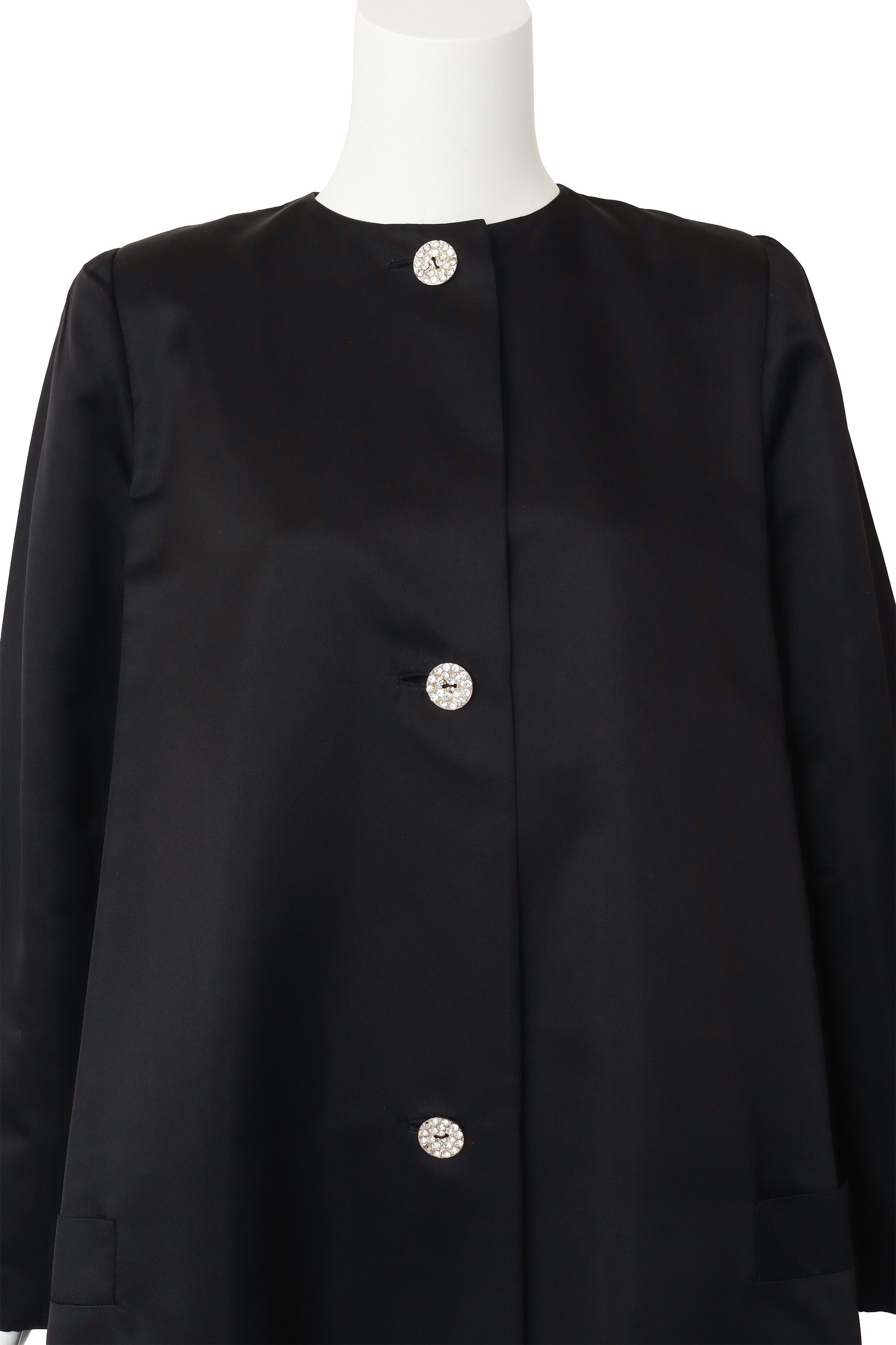 swing coat by Bill Blass on mannequin close up @ Recess LA