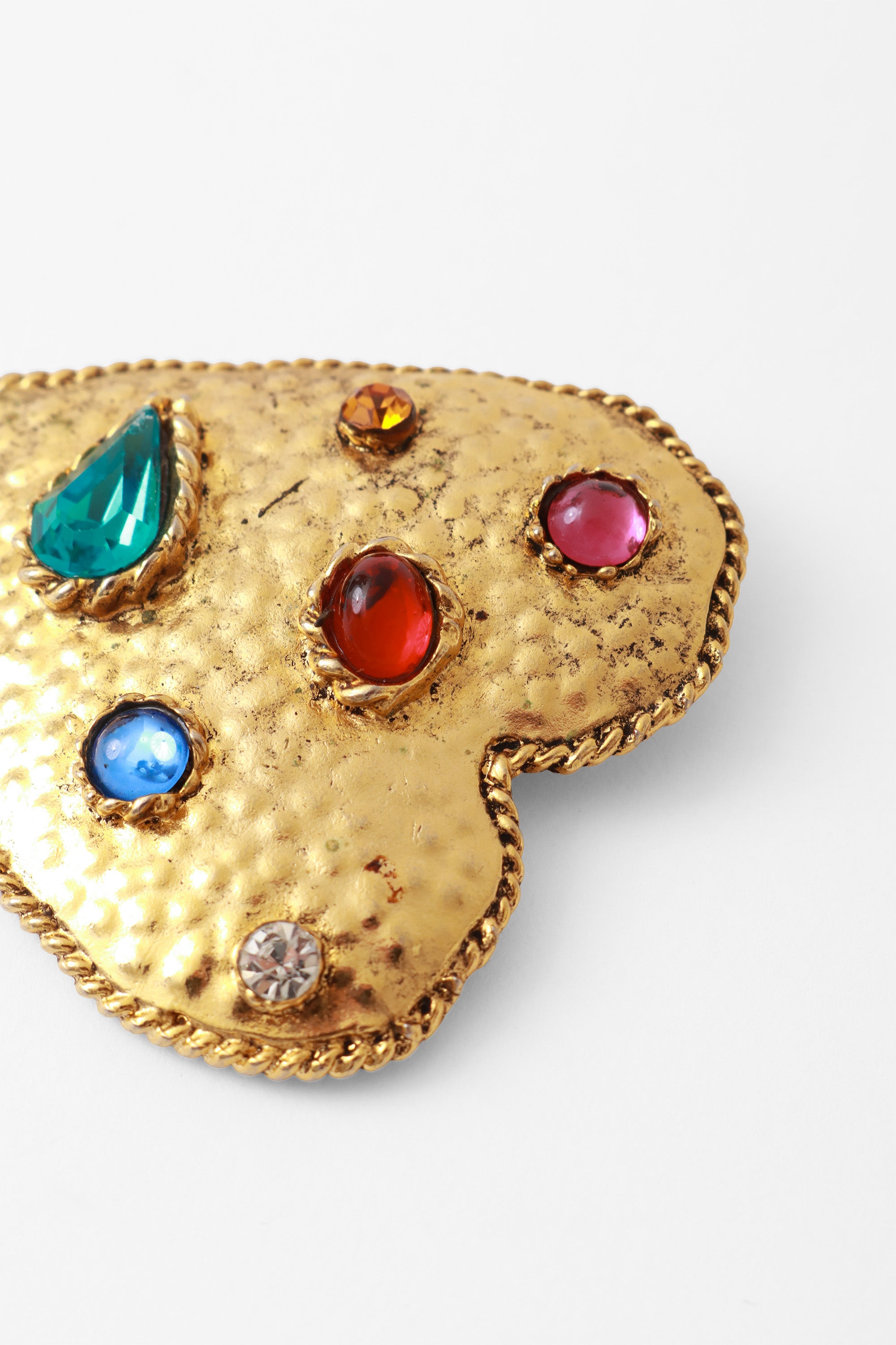 heart brooch by Edouard Rambaud close @ Recess LA