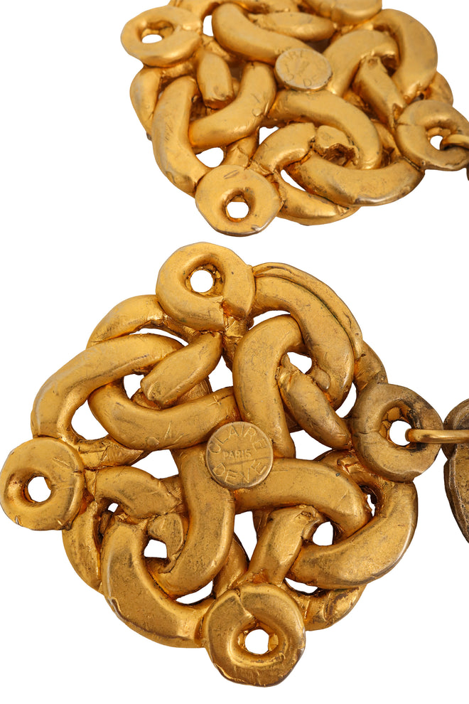 sculptural knot earrings by Claire Dévé drop signature @ Recess LA
