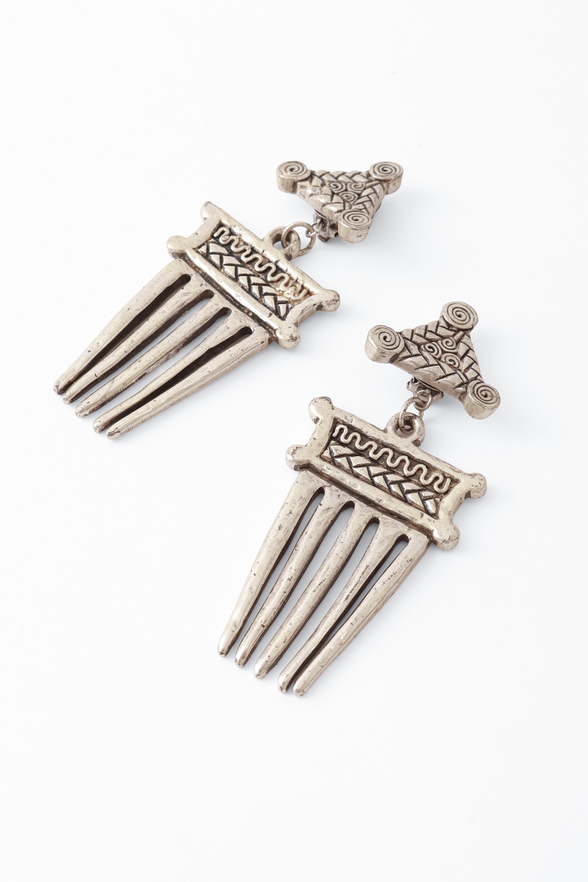 Vintage comb earrings close @ Recess LA