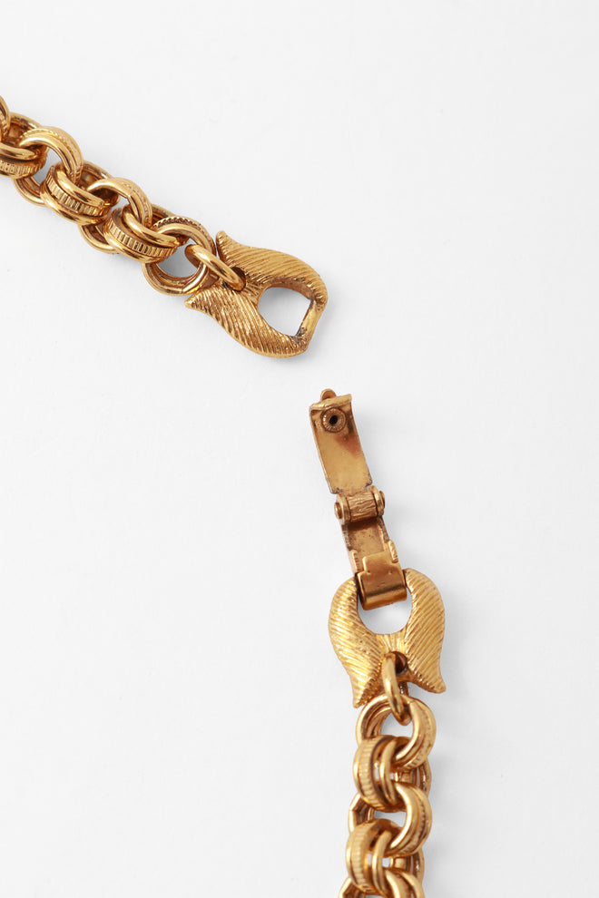 Fan-Shaped Filigree Pendent Necklace Closure  @ Recess LA