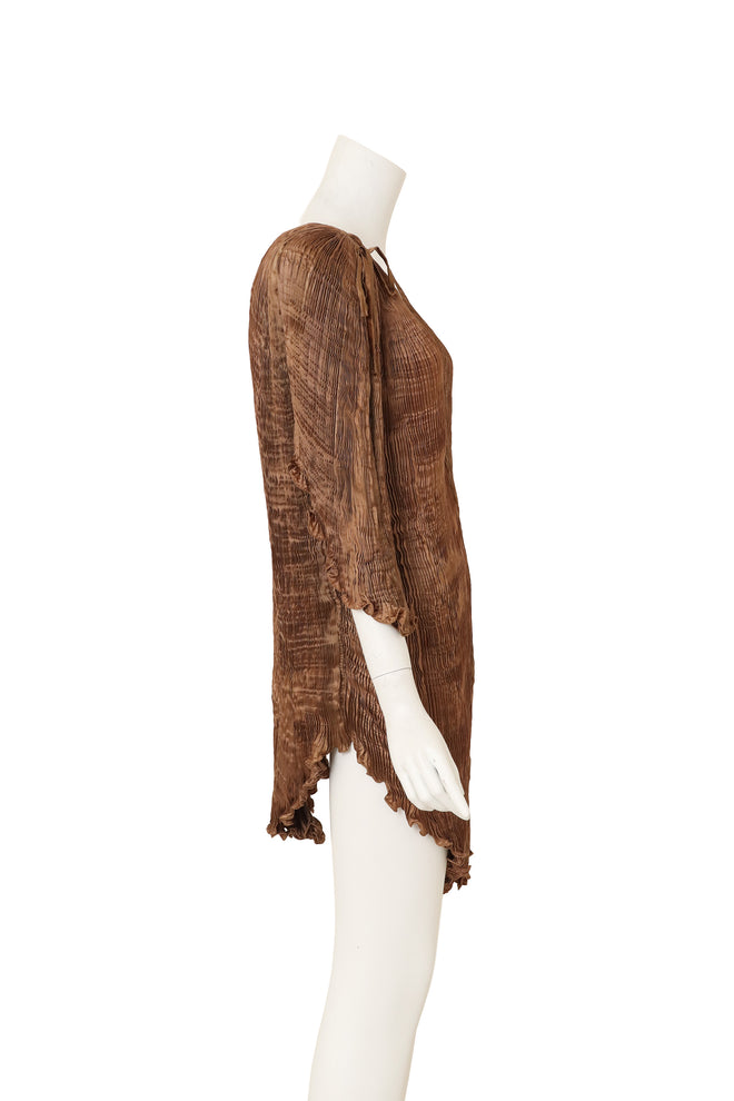 Plisse Silk V Neck Top mannequin side @Recess LA