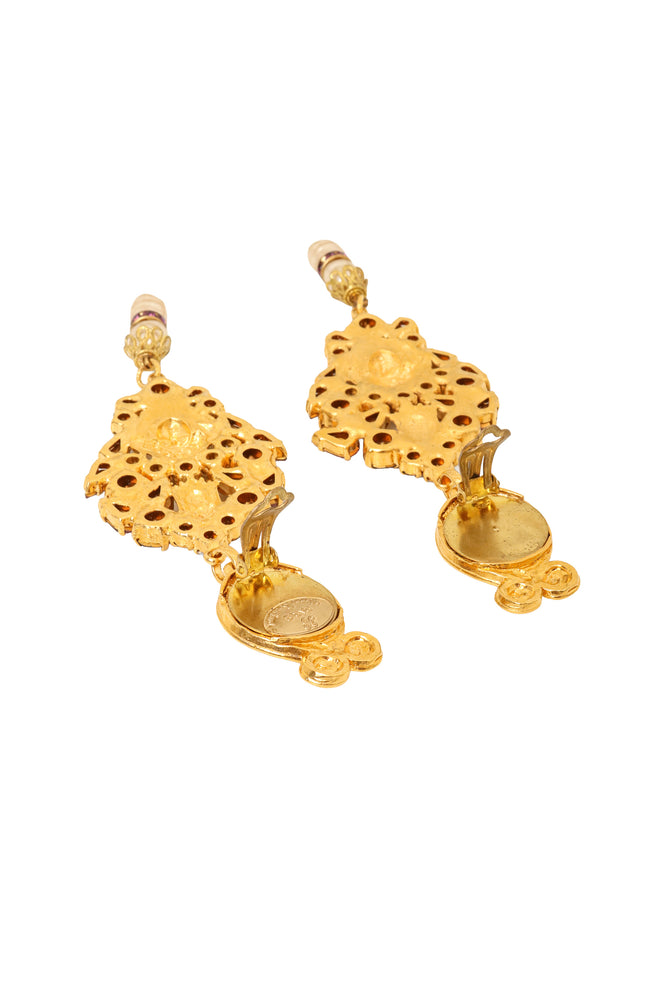 Medusa Pearl Drop Earrings by Hanna Bernhard backs open @ Recess LA