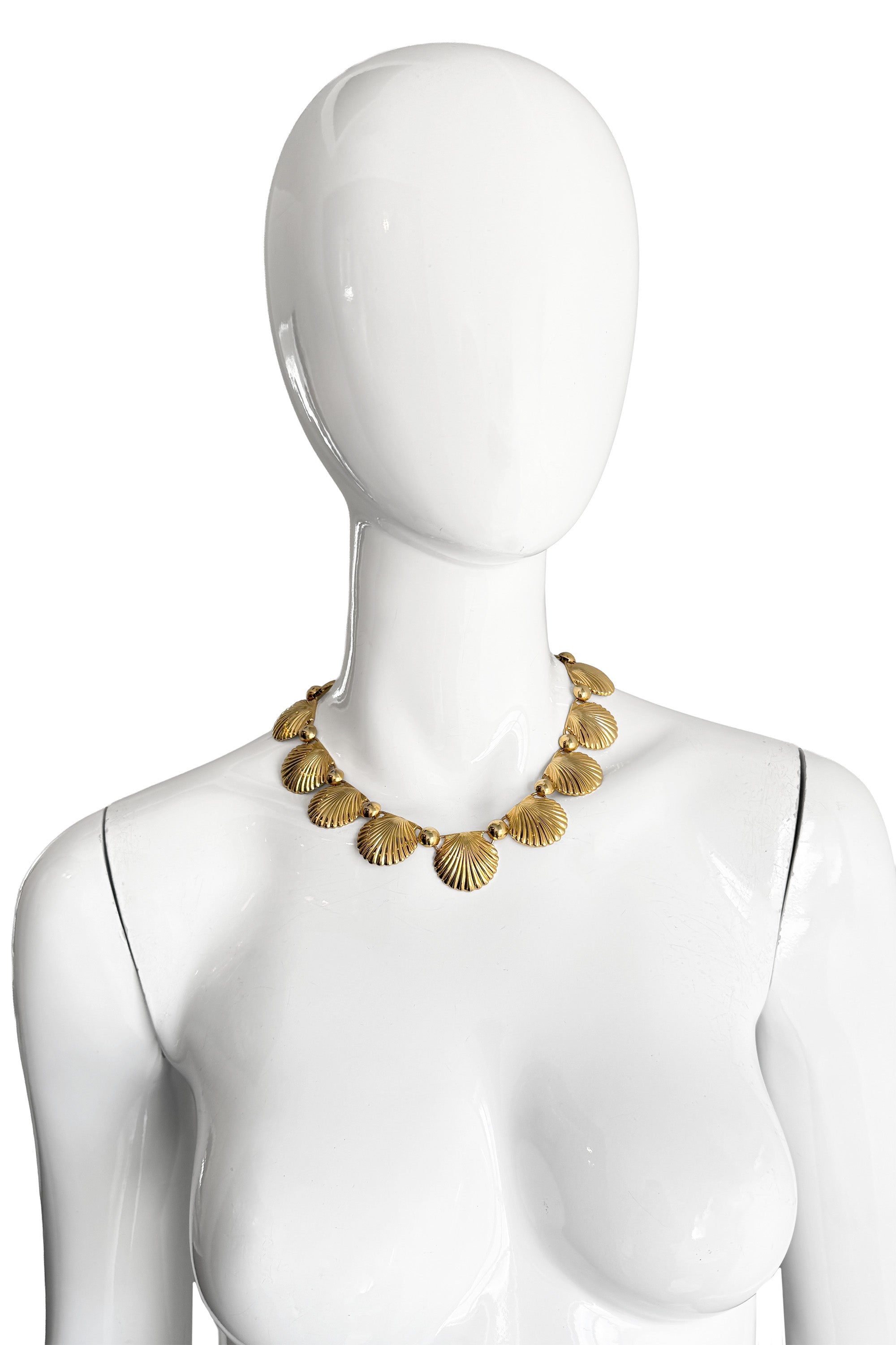 Vintage Fan Shell Collar Necklace on mannequin @recess la