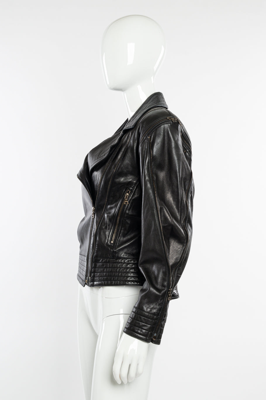 Vintage John Michael Convertible Leather Moto Jacket side on mannequin @recessla