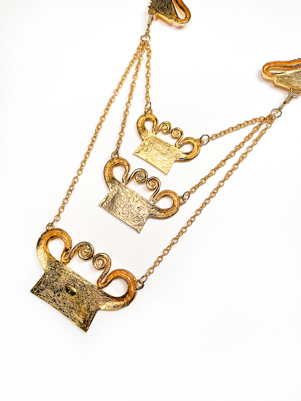 Vintage Alexis Kirk Tribal 3-Plate Chain Collar Necklace back of pendants @recess la