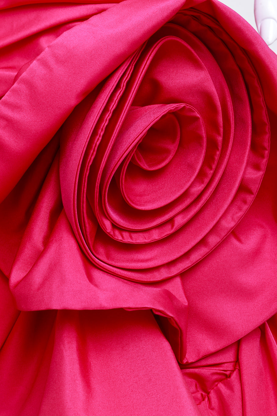 Lilli Diamond Fuchsia Flower Mermaid Gown detail @RECESS LA 