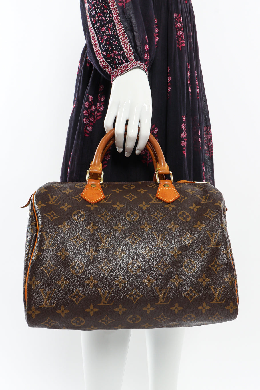 Vintage Louis Vuitton Classic Monogram Speedy 30 Bag III on mannequin @Recessla