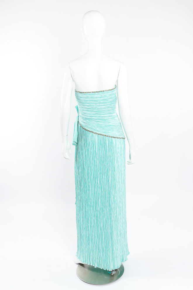 Plissé pleat dress by Mary McFadden on mannequin back @recessla