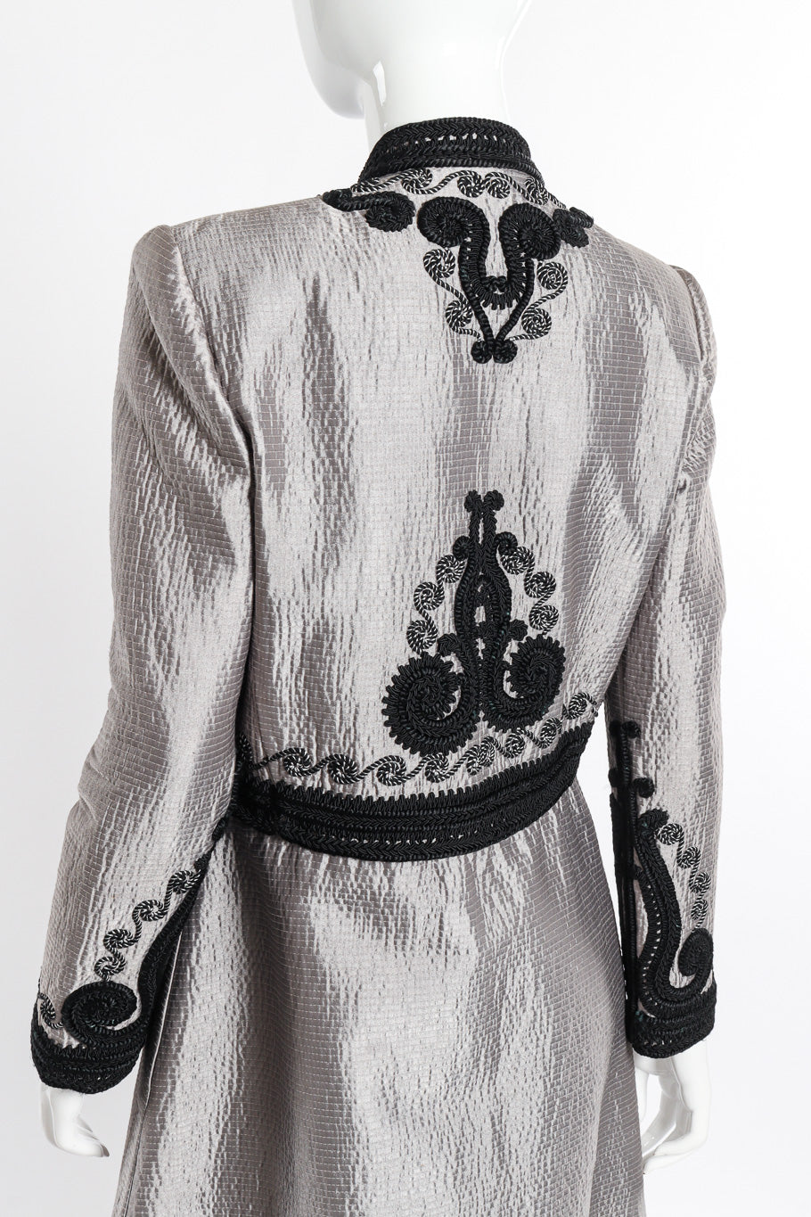 Vintage Mary McFadden Embroidered Quilt Duster back on mannequin closeup @recessla