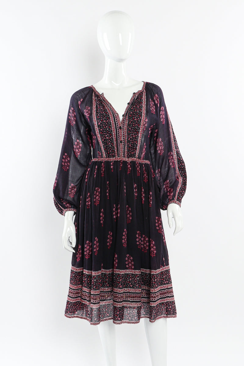peasant dress purple Vintage Mayur Floral Peasant Dress – Recess