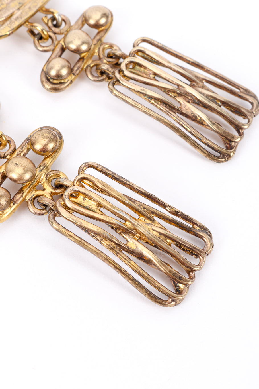Vintage Moulage Modele Modernist Sterling Wire Earrings wire drop closeup @recessla