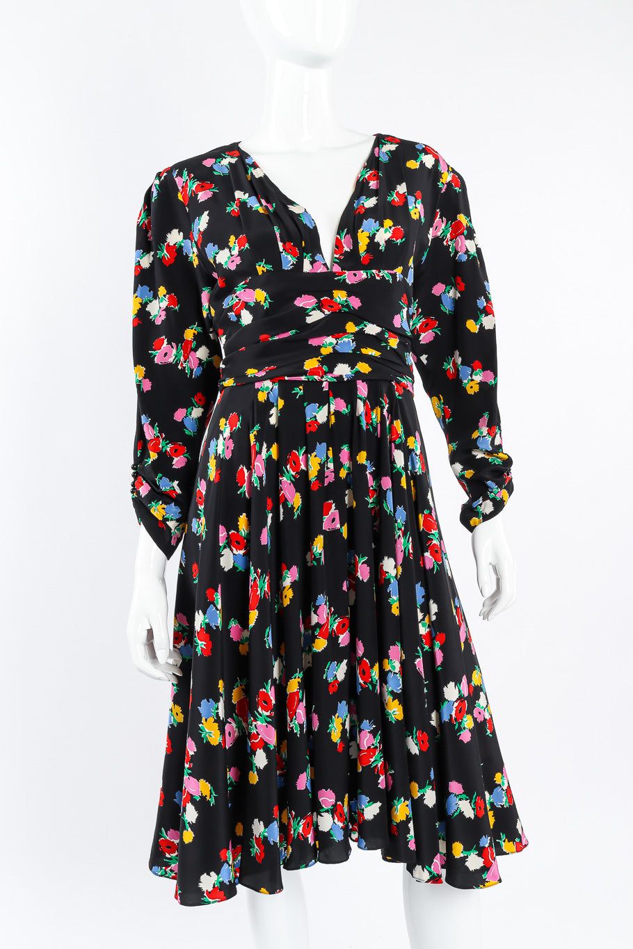 Nina Ricci silk floral print dress on mannequin @recessla
