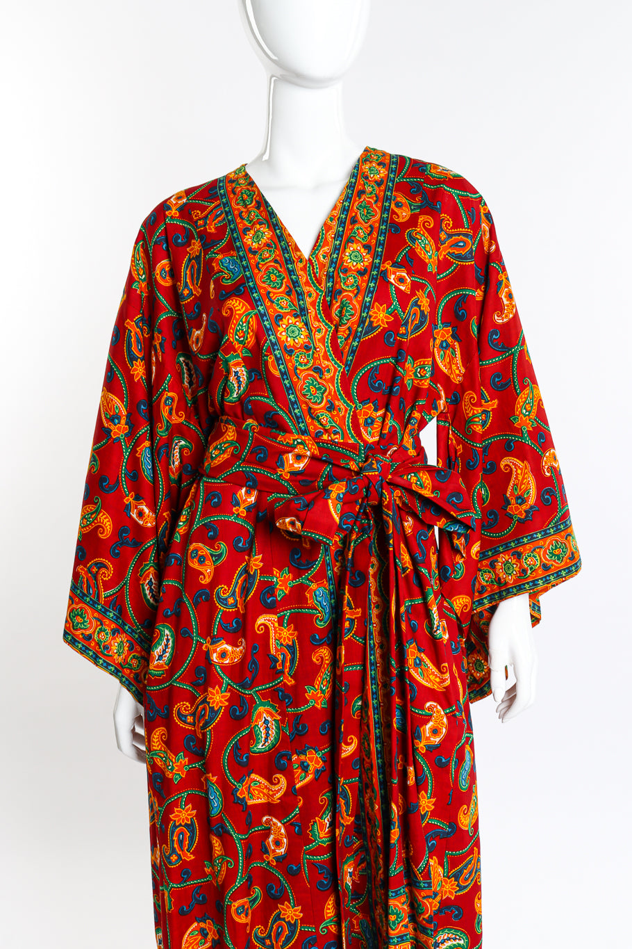 Vintage Neiman Marcus Floral Paisley Kimono Robe front on mannequin closeup @recess la