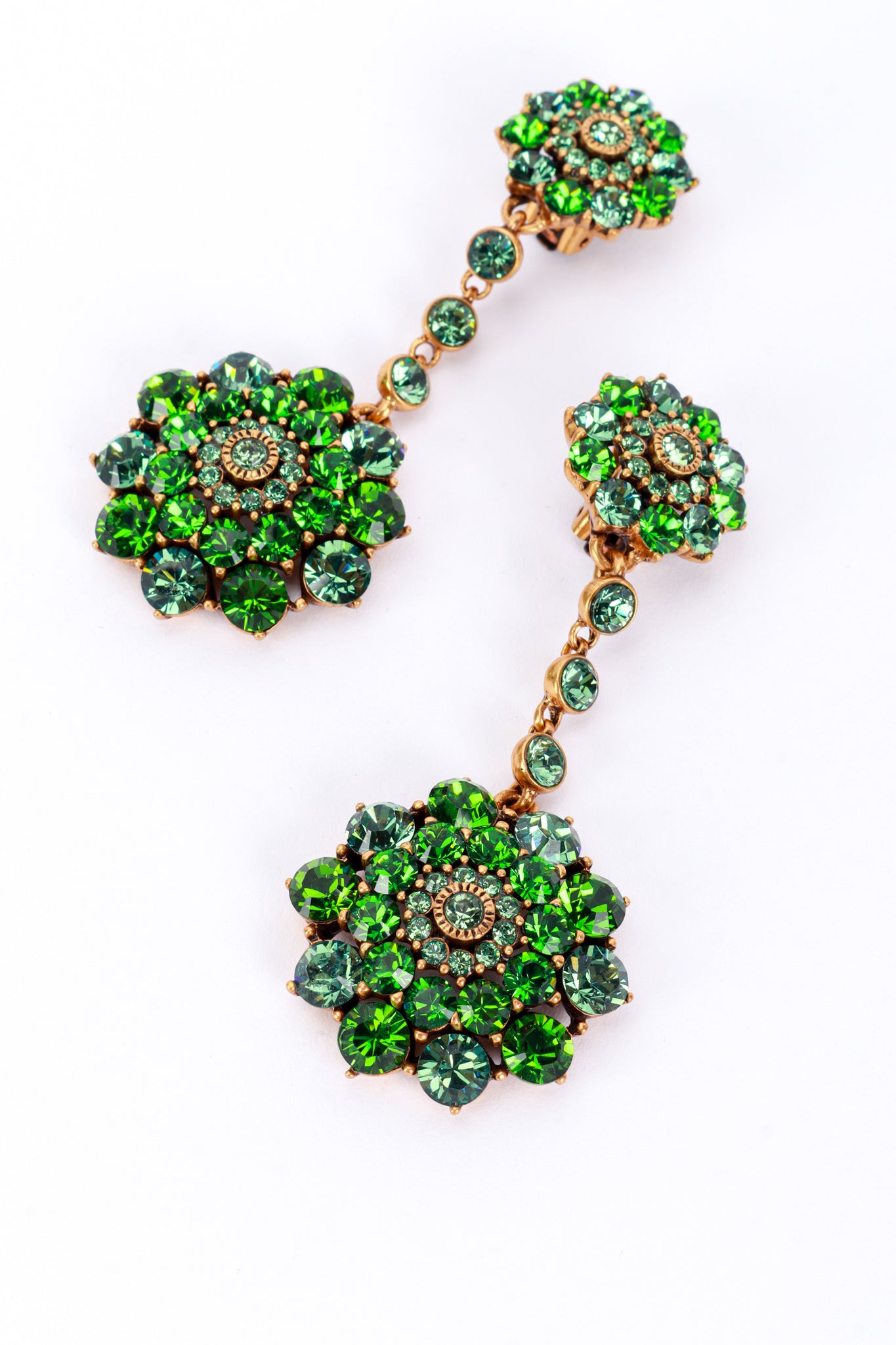 Oscar de la Renta Fern Green Crystal Flower Burst Drop Earrings front detail @recess la 