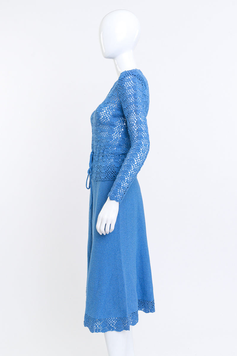 Oscar de la Renta Crochet Fan Knit Skirt Set side on mannequin @RECESS LA