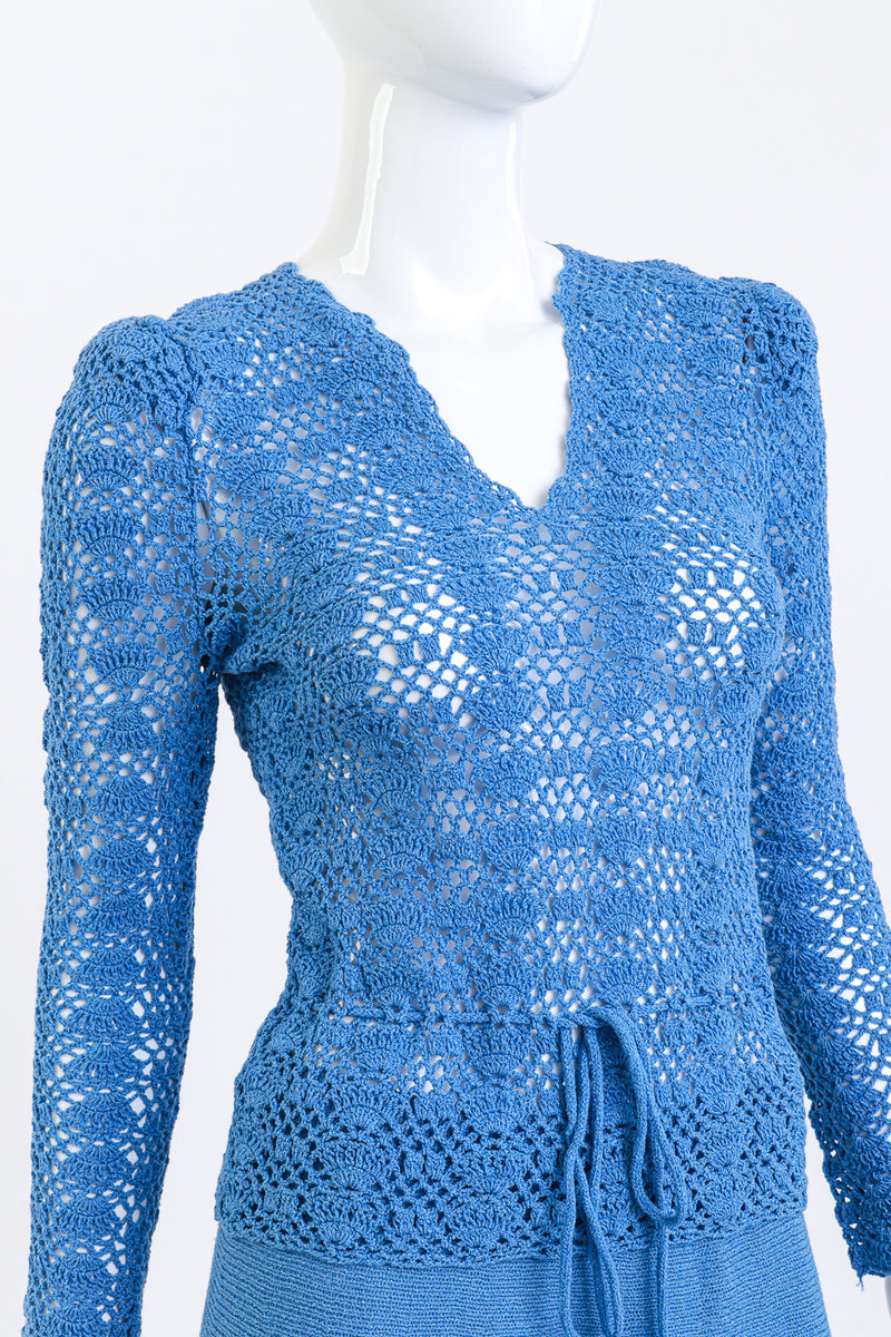 Oscar de la Renta Crochet Fan Knit Skirt Set front detail on mannequin @RECESS LA