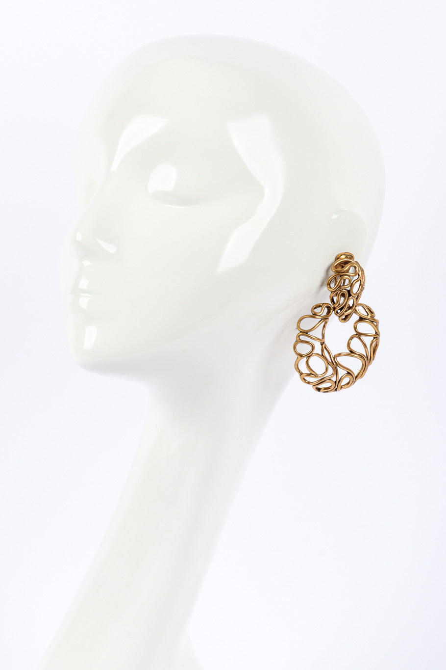 Vintage Oscar de la Renta Wire Hoop Drop Earrings on mannequin @recessla