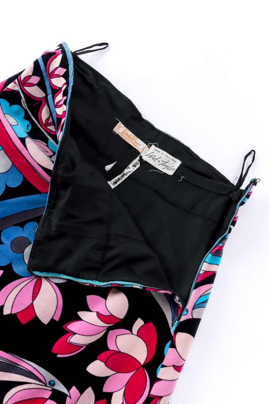 Vintage Emilio Pucci Psychedelic Floral Velvet Skirt closeup lining @recessla