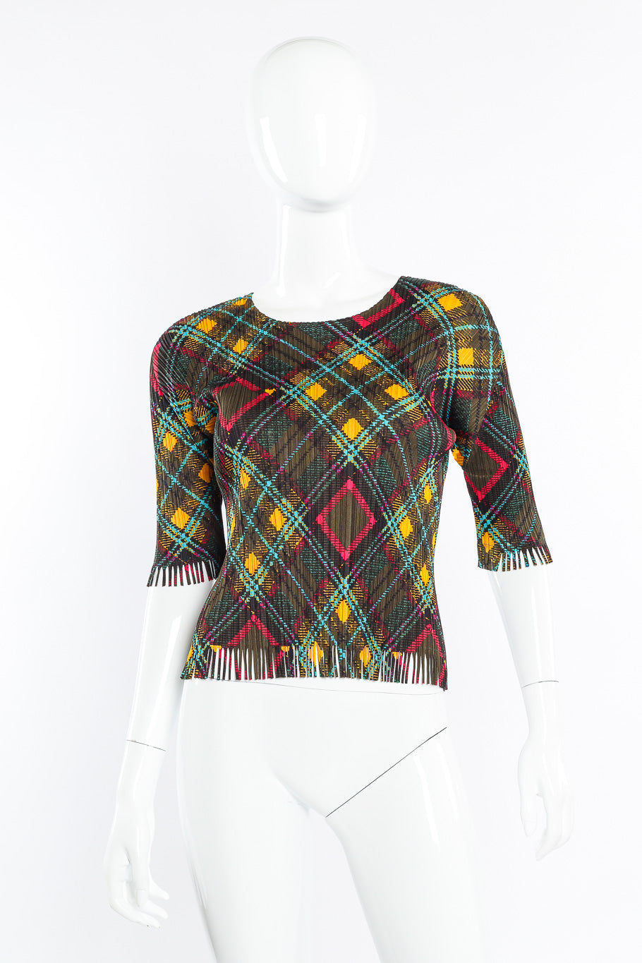 Pleated fringe top by Issey Miyake on mannequin front @recessla