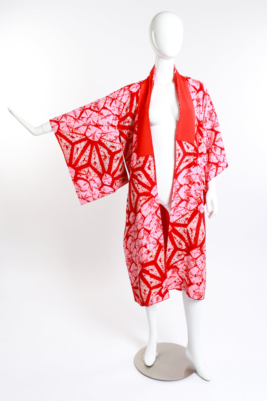 Vintage Shibori Midi Kimono front drop sleeve mannequin @RECESS LA