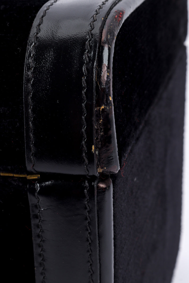 Vintage Roberta Di Camerino Velvet Vanity Case scuff on leather @recessla