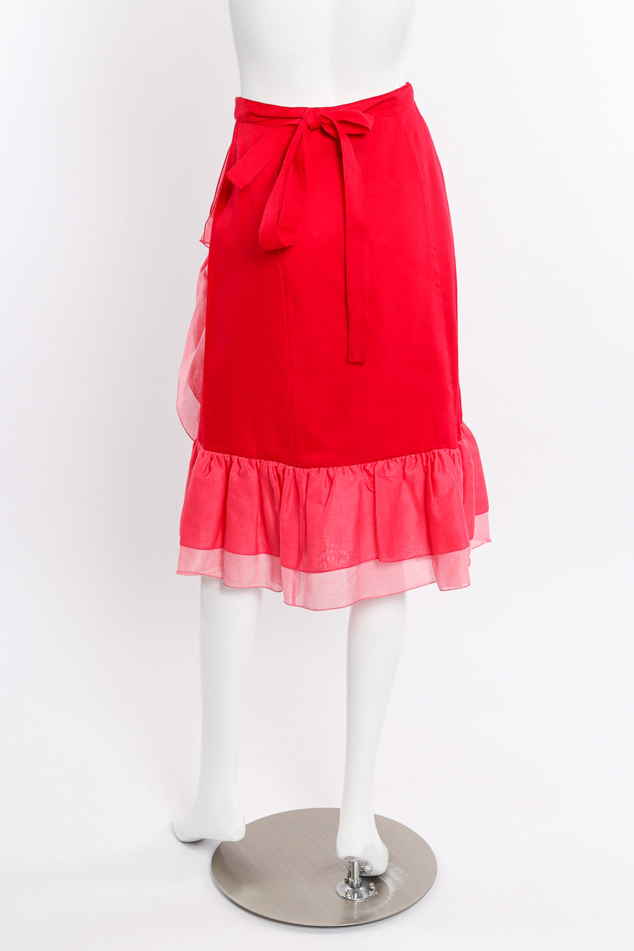 Top and skirt set by Roberta Di Camerino on mannequin skirt only back @recessla