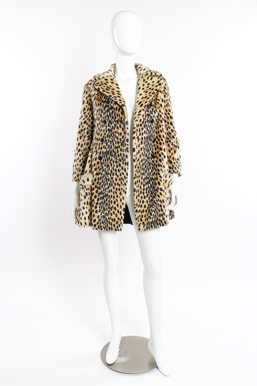 RusselTaylorLeopardCoat-2_900x