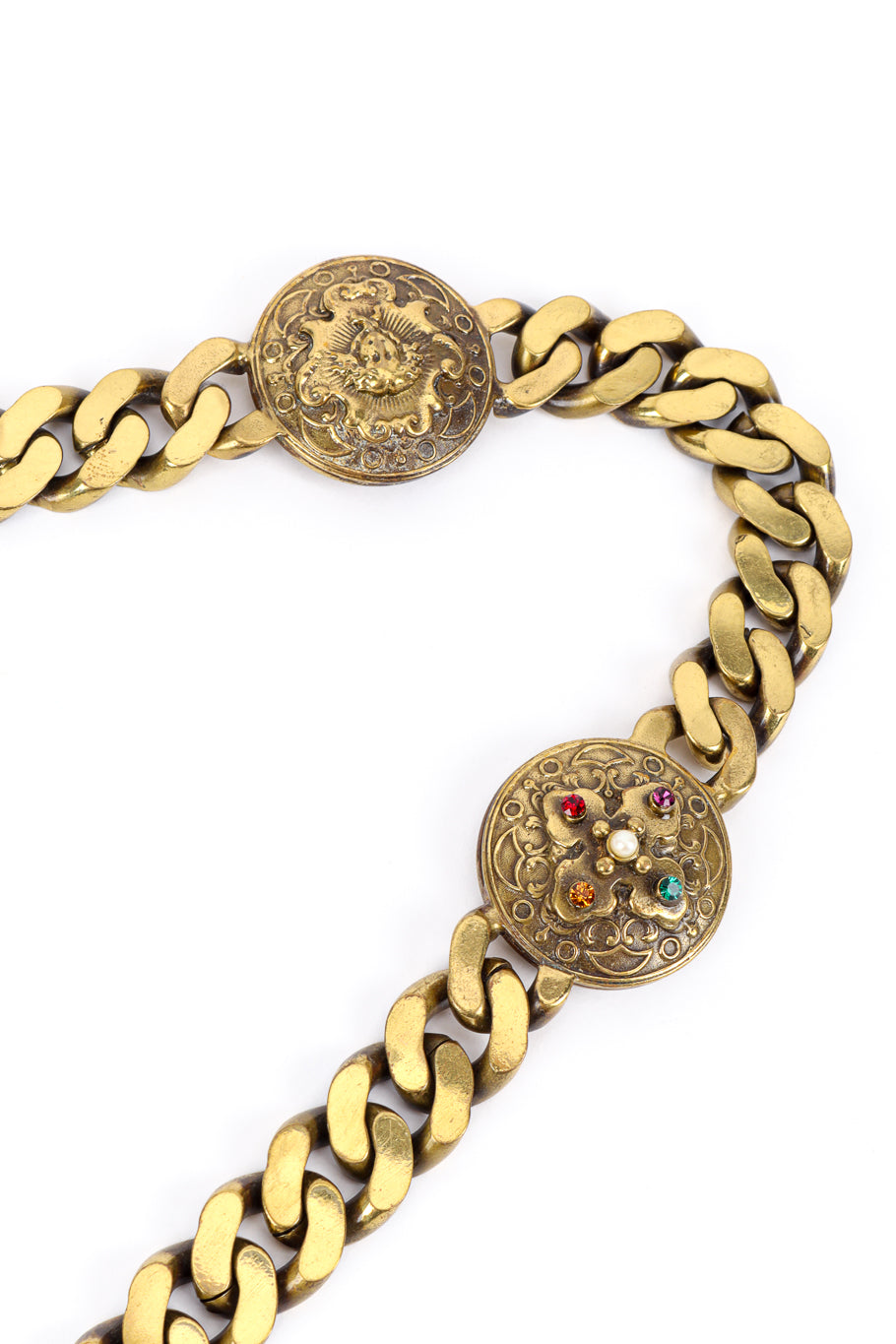 Vintage Il Gioiello Medallion Necklace, Bracelet and Earring Set necklace chain closeup @recess la