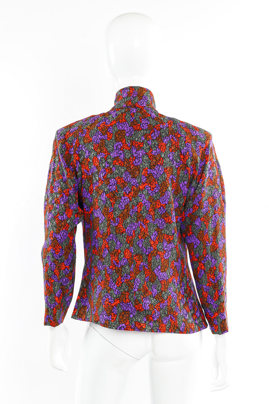 Silk blouse by Yves Saint Laurent on mannequin back @recessla