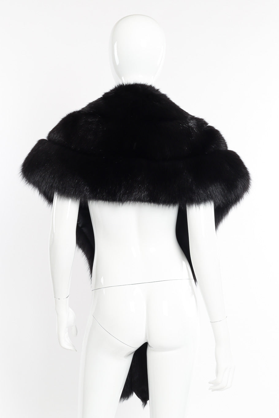 Vintage fox fur stole on mannequin back @recessla