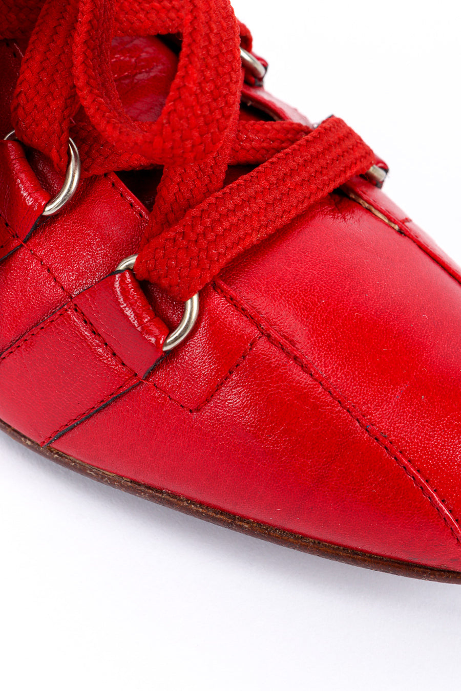TOKIOKumagairedshoesw-laces-