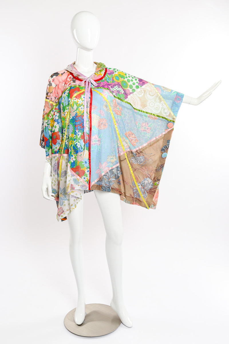 Vintage The French Clique Hooded Floral Patchwork Poncho II front view of sleeve span on mannequin @Recessla