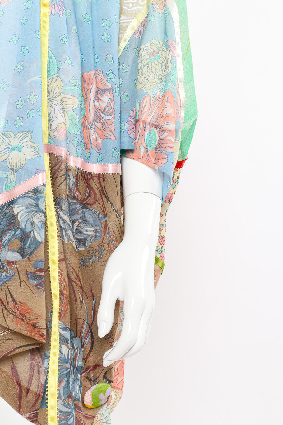 Vintage The French Clique Hooded Floral Patchwork Poncho II view of sleeve on mannequin closeup @Recessla