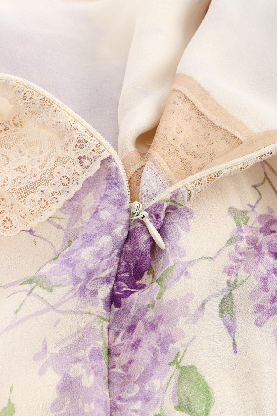Vintage Valentino Floral Lace Maxi Dress zipper closure closeup @Recessla