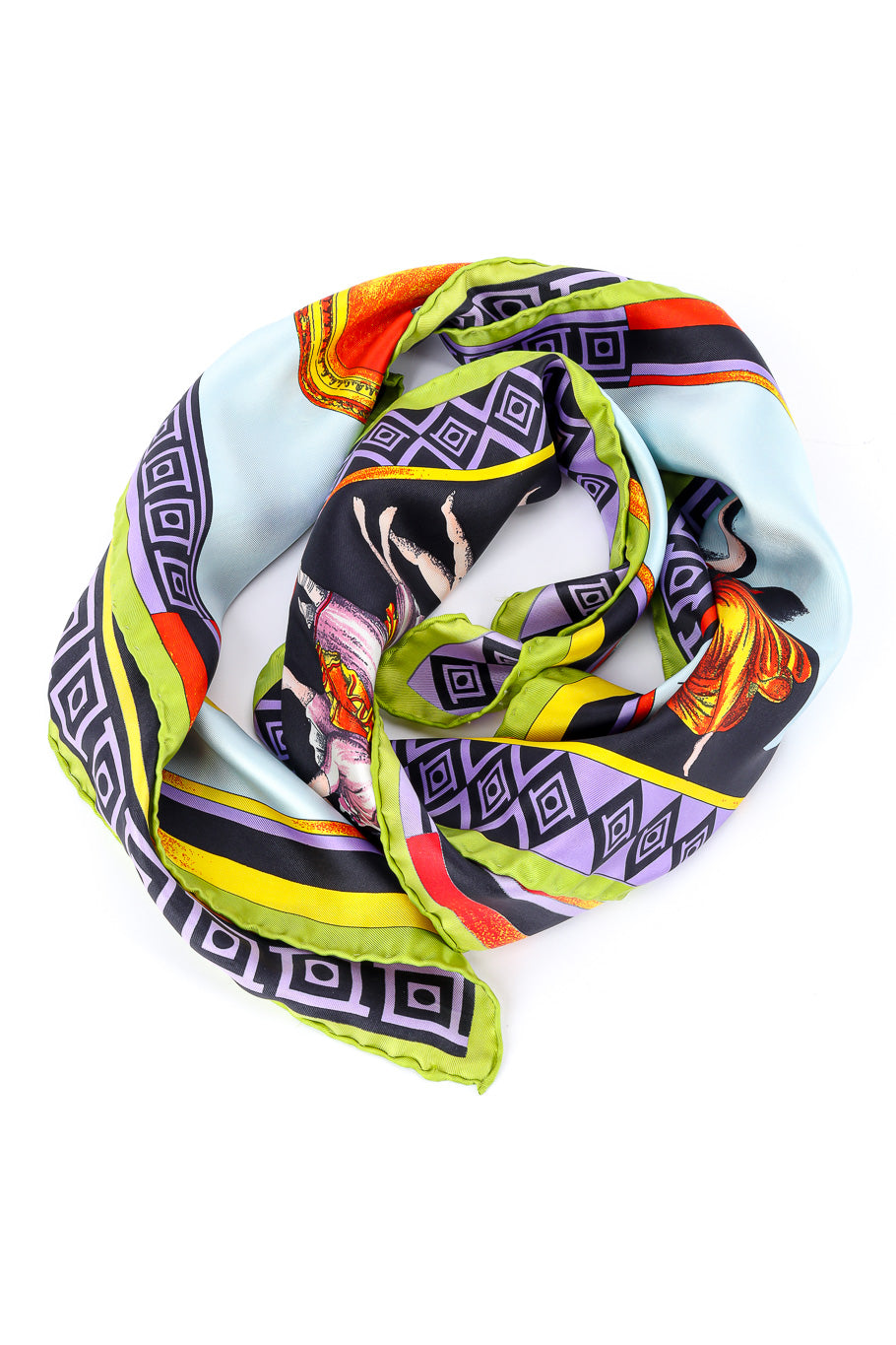 Silk scarf by Gianni Versace flat lay in circle @recessla