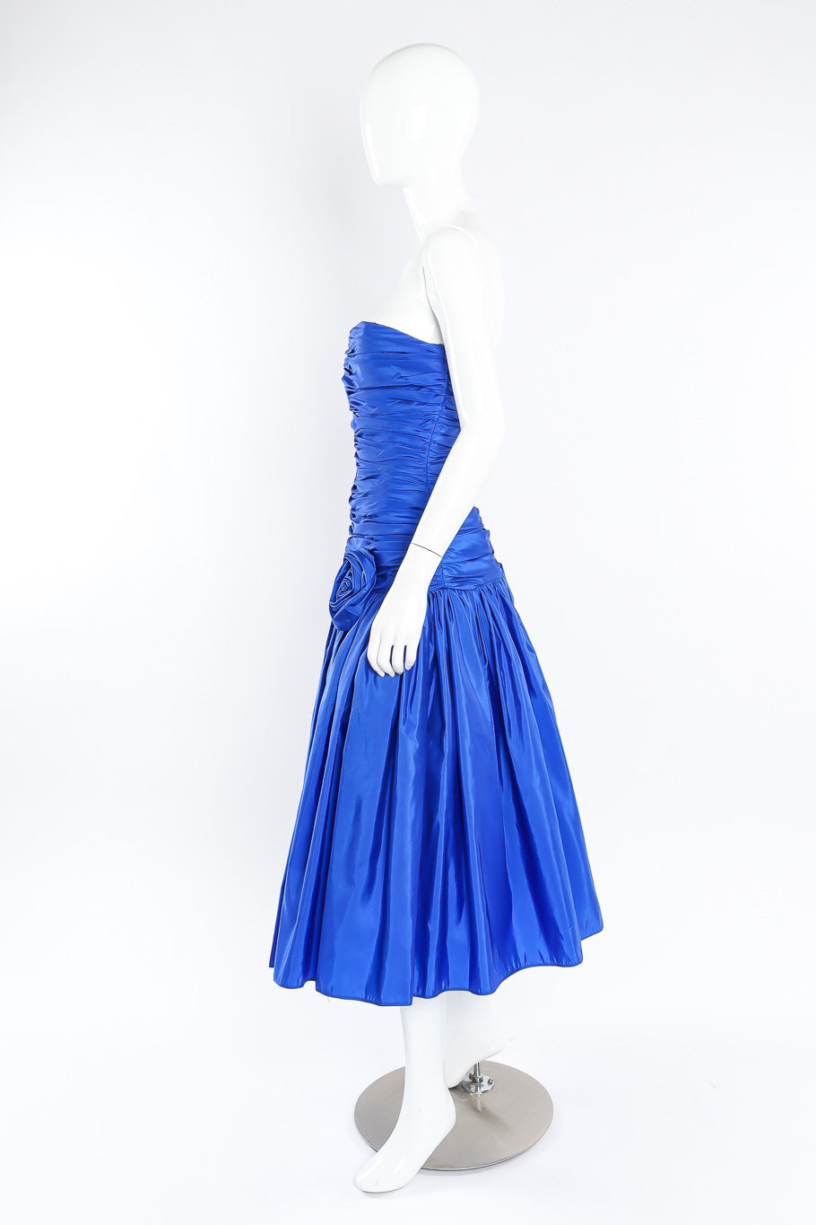 Strapless party dress by Victor Costa on mannequin side full @recessla