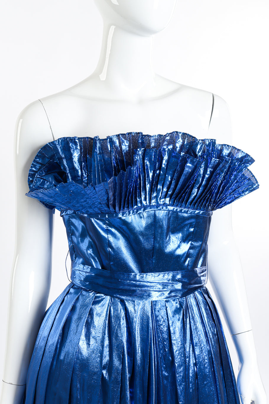 Vintage Victor Costa Metallic Ruffle Gown front on mannequin closeup @recessla