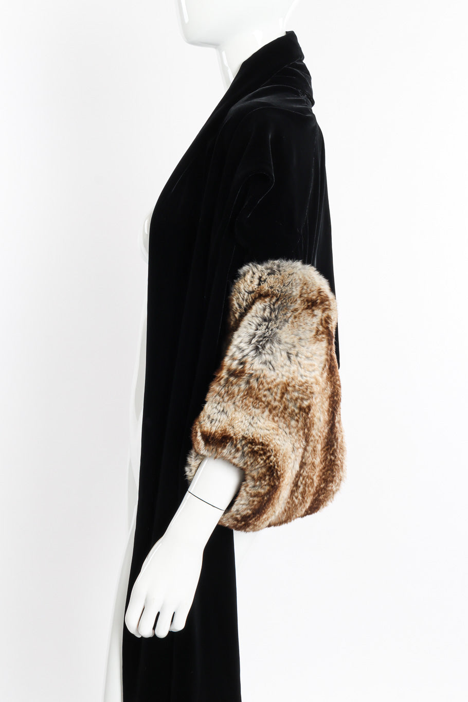 Vintage Fur Trim Velvet Shawl on mannequin side @recessla