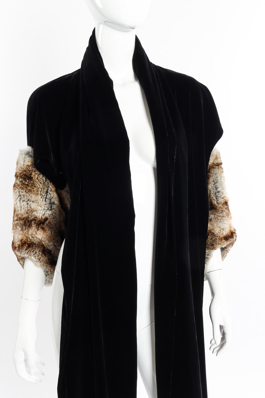  Vintage Fur Trim Velvet Shawl on mannequin front chest close @recessla