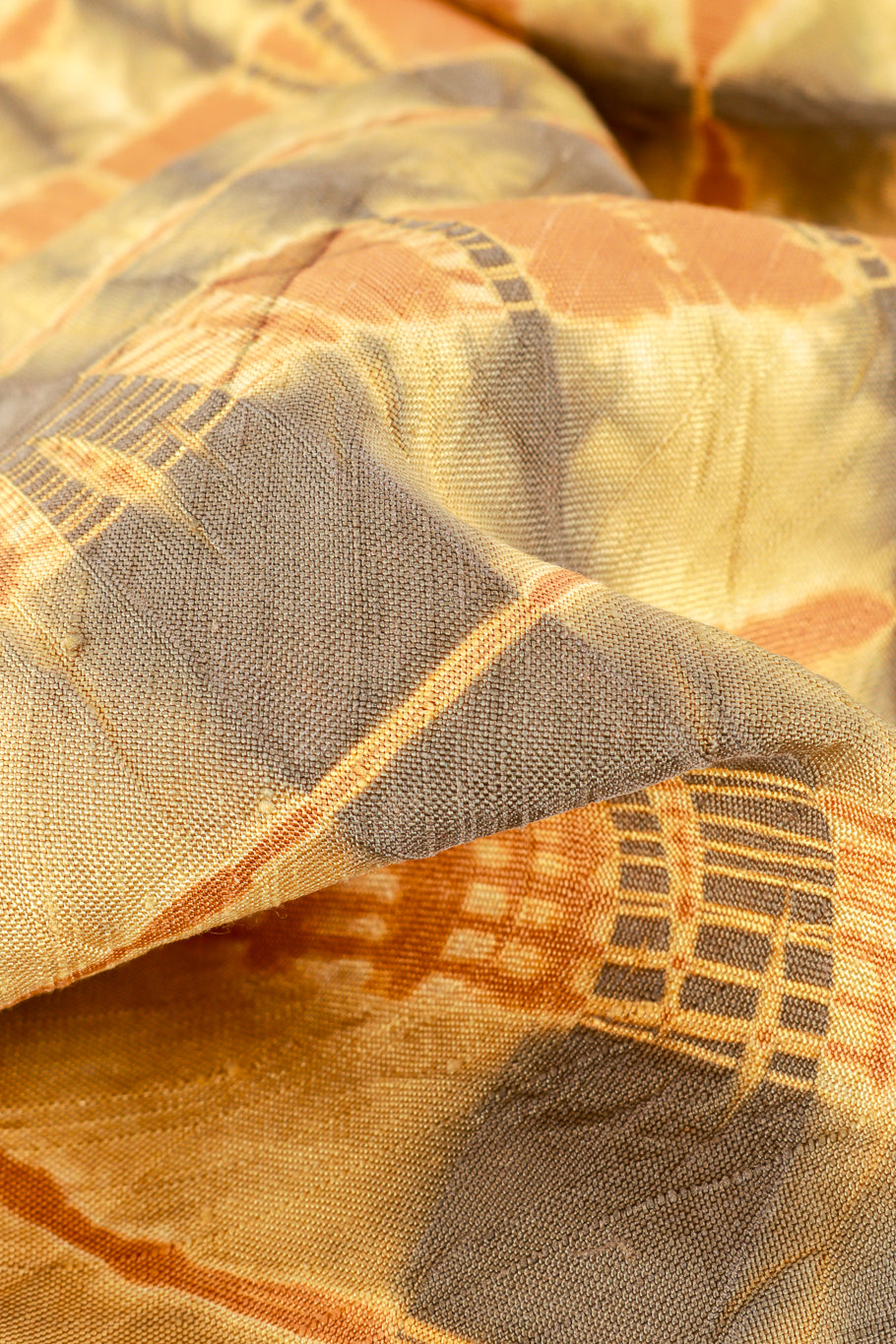 Vintage Shibori Tie Dye Kimono fabric closeup @recess la