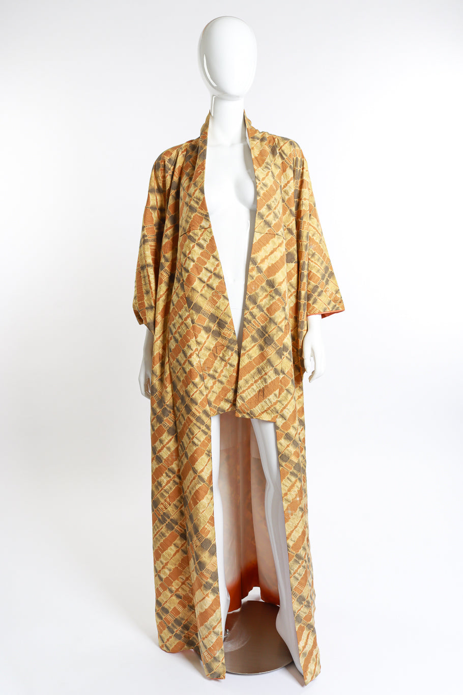 Vintage Shibori Tie Dye Kimono front on mannequin @recess la
