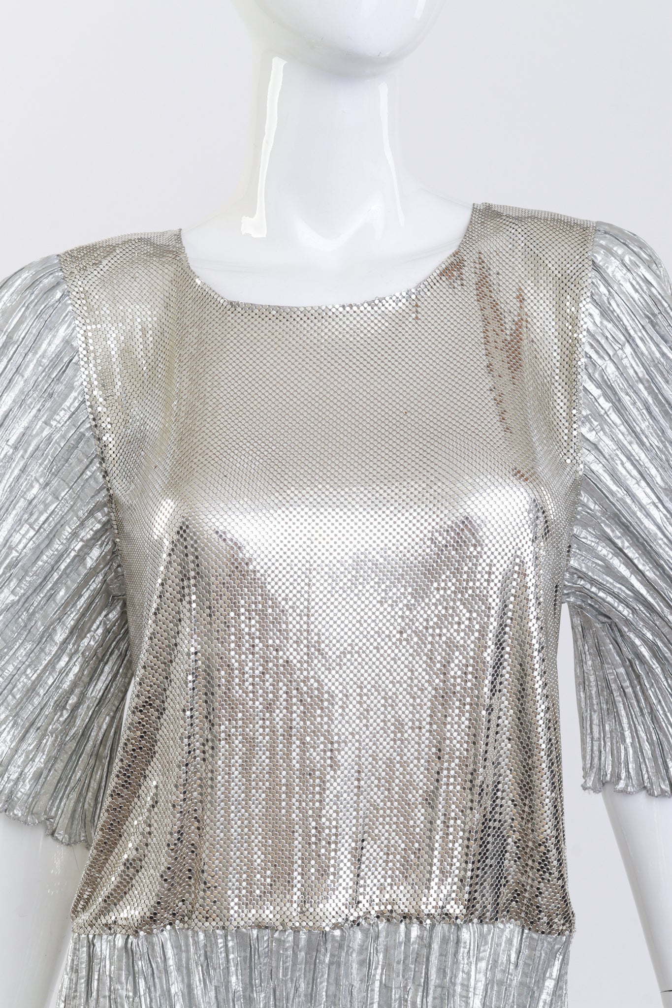 Vintage Whiting & Davis Silver Mesh Box Top front on mannequin closeup @recess la