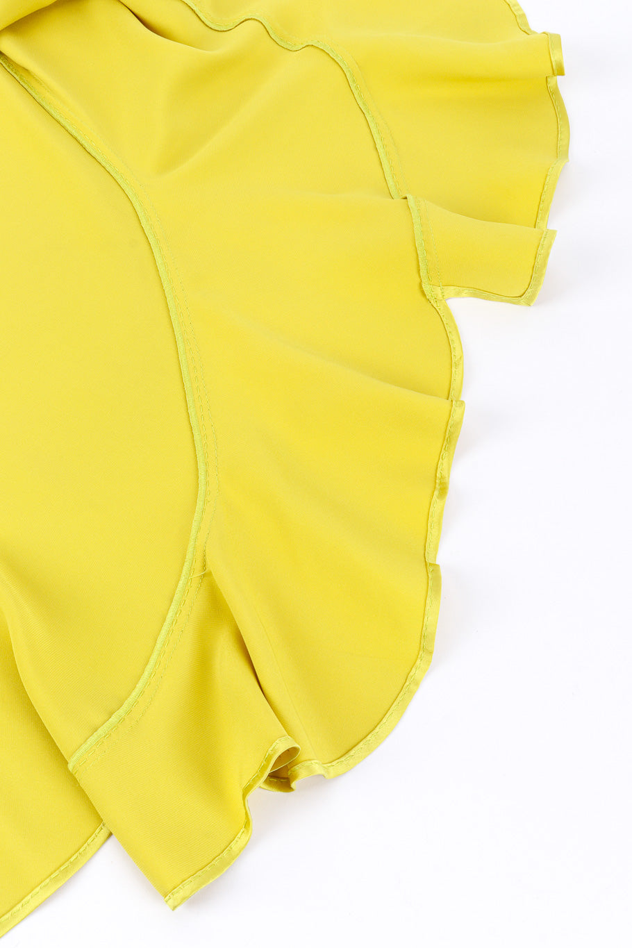 Ruffle hem skirt by Yves Saint Laurent lining and seams @recessla