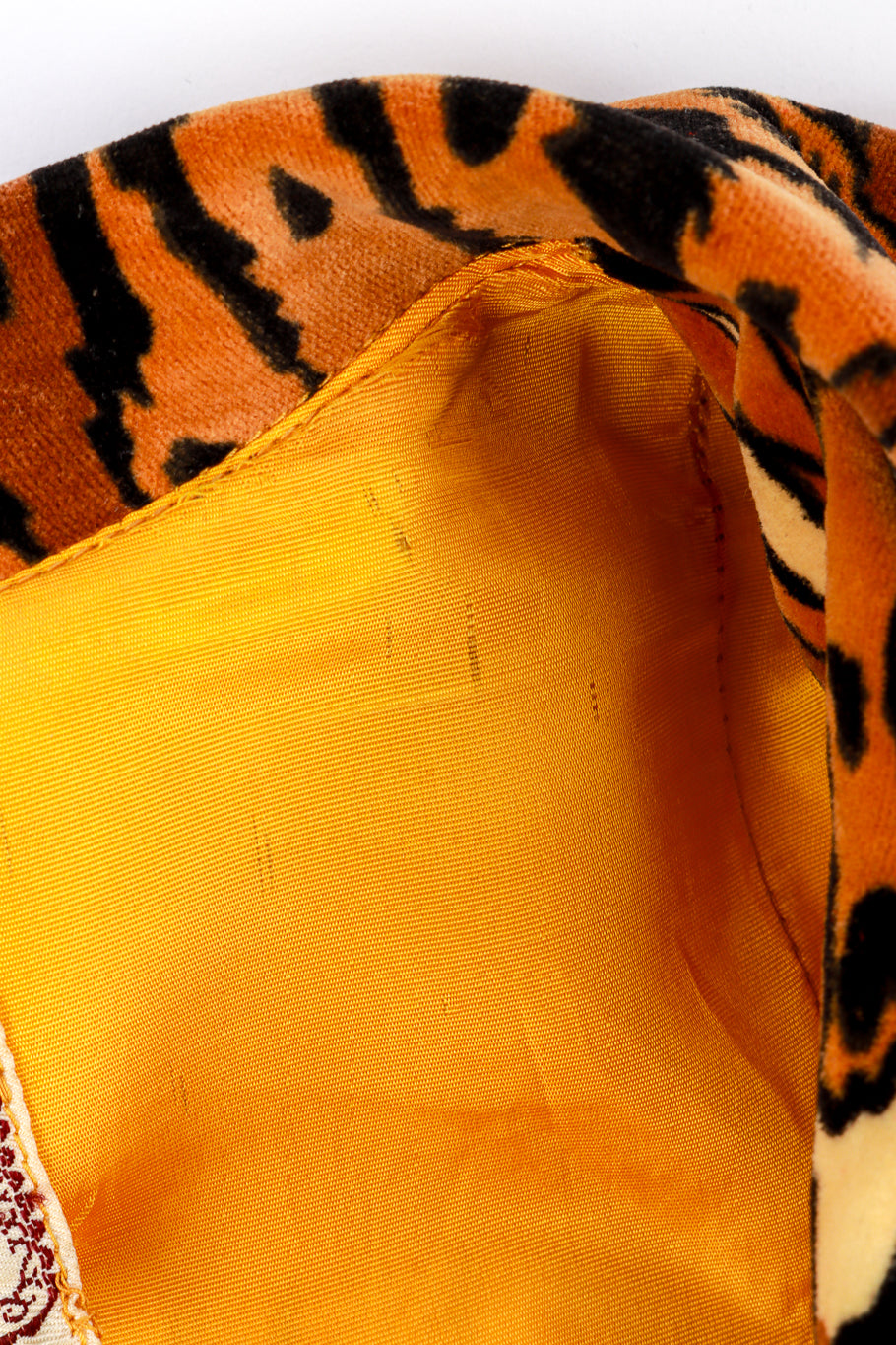 Vintage Young Edwardian Abstract Leopard Velvet Jacket & Pants suit close up flat lay detail of the pulls to the inside lining and loose sleeve hems @RECESS LA