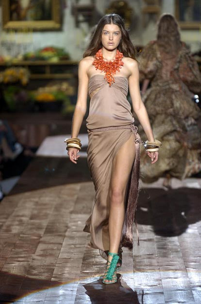 2005 S/S Green Strappy Crocodile Heels runway @ Recess LA 