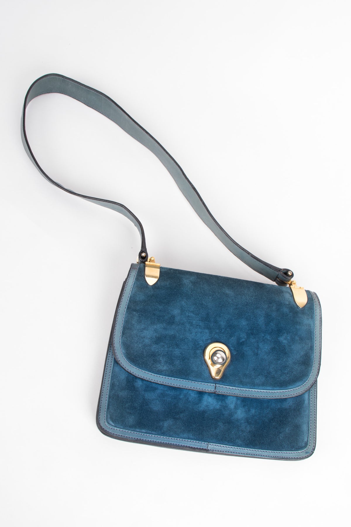 Gucci Vintage Peacock Blue Suede Shoulder Bag Recess